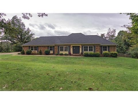 90 Devonwood Dr, Marion, NC 28752 photo 1