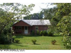 4331 Bear Creek Rd, Marshall, NC 28753 photo 1