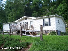 6 Rustic Ridge Dr, Canton, NC 28716 photo 1