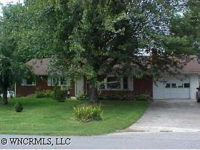 544 Loop Rd, Hendersonville, NC 28792 photo 1