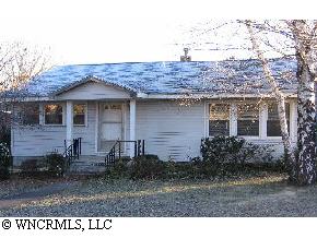 64 Stratford Ave, Brevard, NC 28712 photo 1