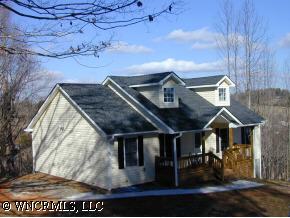 77 Hampton Rd, Leicester, NC 28748 photo 1