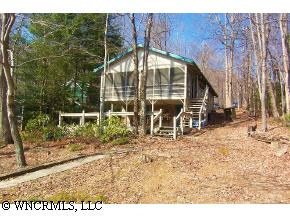 201 Haven Dr, Saluda, NC 28773 photo 1
