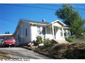 142 Caring Place Loop, Clyde, NC 28721 photo 1