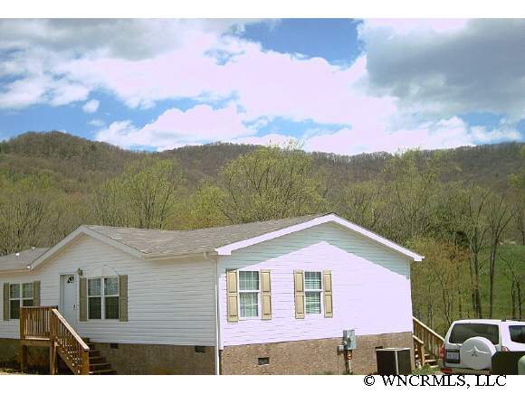 66 Austin Rd, Clyde, NC 28721 photo 1