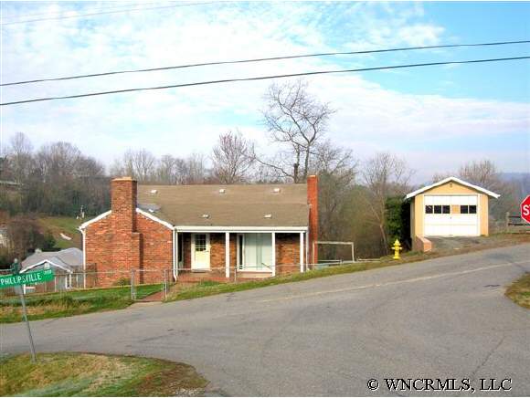 1180 Phillipsville Loop, Canton, NC 28716 photo 1