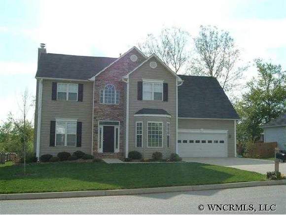 218 Walnut Crest Rd, Fletcher, NC 28732 photo 1