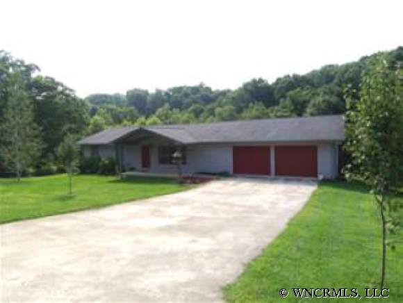 5 Quail St, Clyde, NC 28721 photo 1