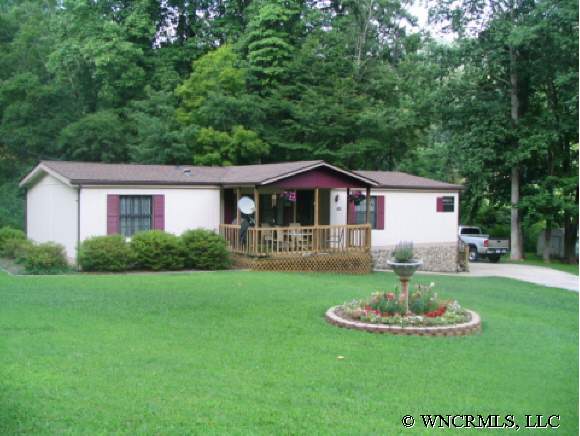 2946 Dark Ridge Rd, Sylva, NC 28779 photo 1