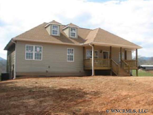 21 Ruby Brown Ln, Leicester, NC 28748 photo 1