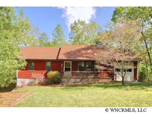 66 Whitaker Cir, Fairview, NC 28730 photo 1