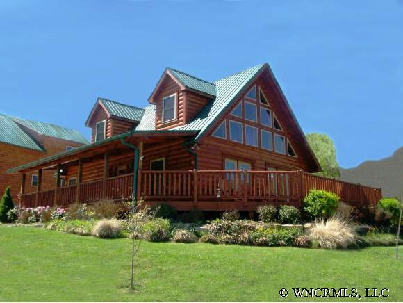 228 Panoramic Loop, Maggie Valley, NC 28751 photo 1