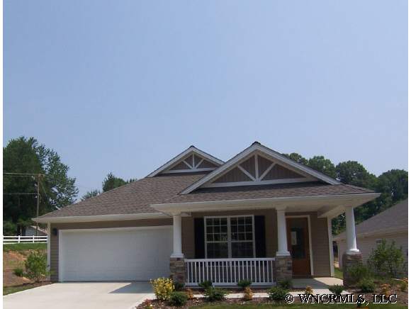 17 Eagle Pointe Way, Flat Rock, NC 28731 photo 1