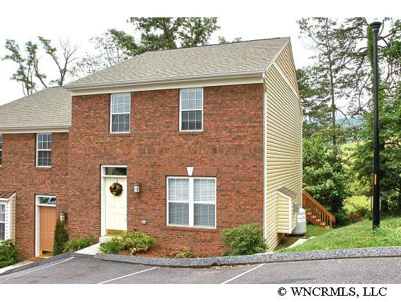 69 Vancott Ct, Clyde, NC 28721 photo 1