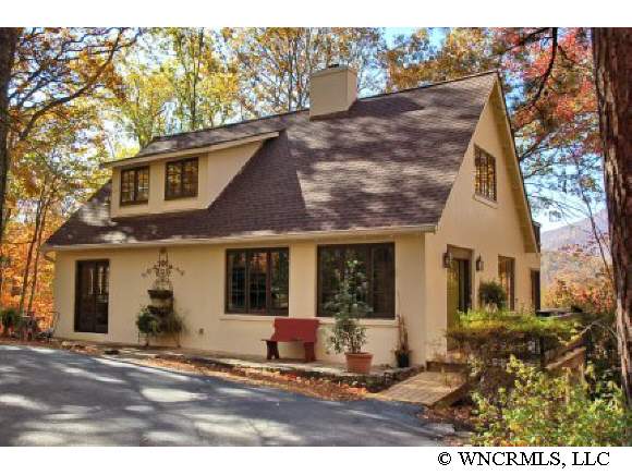 1065 Carolina Dr, Tryon, NC 28782 photo 1