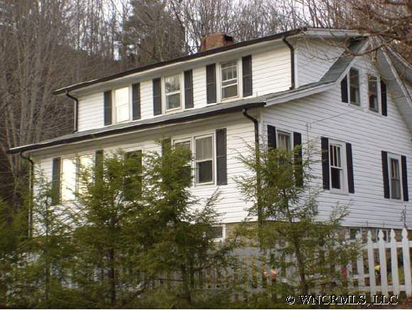 4774 Little Pine Rd, Marshall, NC 28753 photo 1
