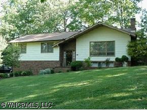 307 Viewmont Dr, Canton, NC 28716 photo 1