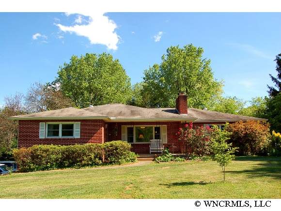 157 Walters Dr, Etowah, NC 28729 photo 1