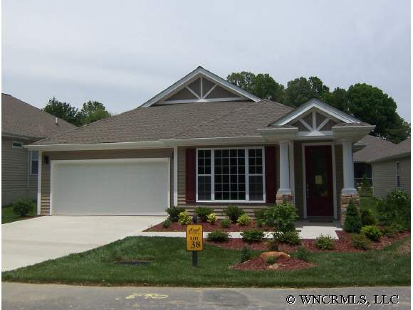 61 Eagle Pointe Way, Flat Rock, NC 28731 photo 1
