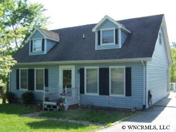119 Jim Wall St, Morganton, NC 28655 photo 1