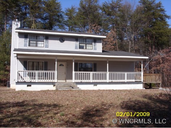 112 Lancaster Dr, Mill Spring, NC 28756 photo 1
