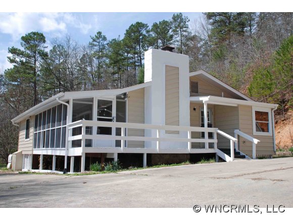 258 Pioneer Dr, Murphy, NC 28906 photo 1