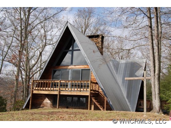 590 Cody Rd, Marshall, NC 28753 photo 1