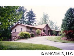 545 Westbrook Rd, Hendersonville, NC 28739 photo 1