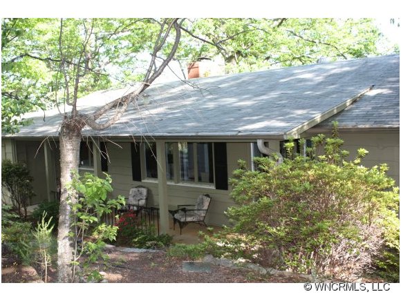 1695 Hogback Mountain Rd, Tryon, NC 28782 photo 1