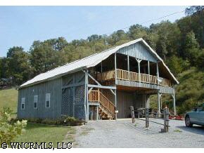 401 Bannock Rd, Clyde, NC 28721 photo 1