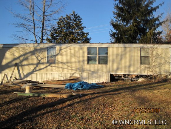 390 Hughey, Alexander, NC 28701 photo 1