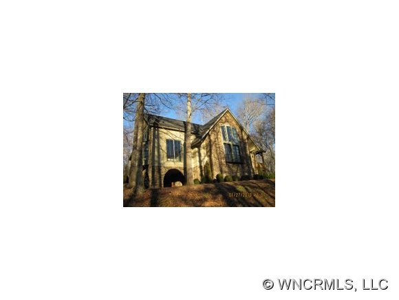 129 Oak Rd, Highlands, NC 28741 photo 1