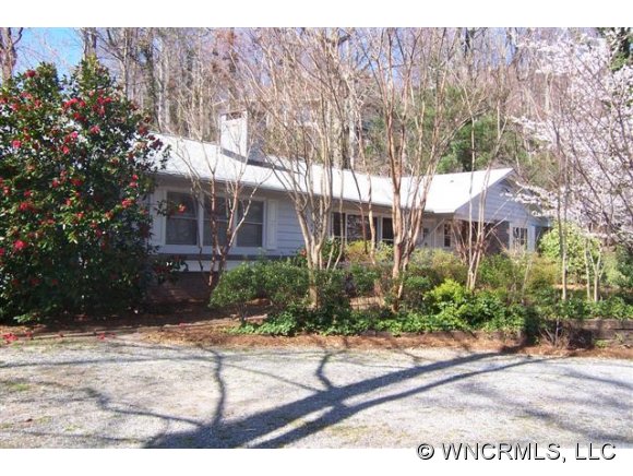 2195 Hogback Mountain Rd, Tryon, NC 28782 photo 1