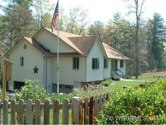 363 Sharon Rd, Fairview, NC 28730 photo 1