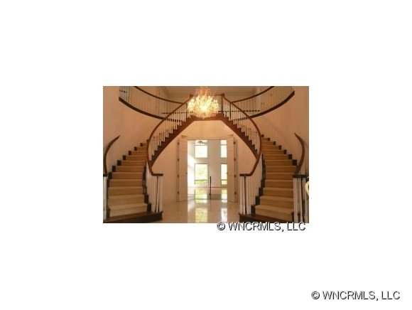 175 Tranquility Pl, Hendersonville, NC 28739 photo 1
