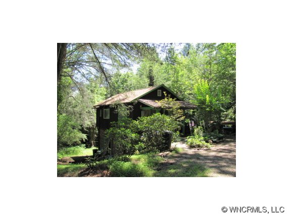 674 Probart St, Brevard, NC 28712 photo 1