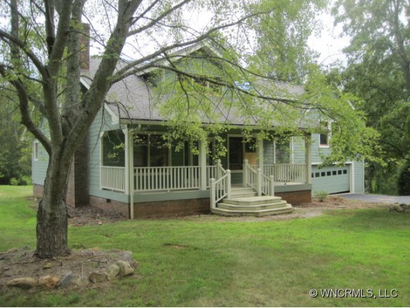 109 Churchill Downs, Fairview, NC 28730 photo 1