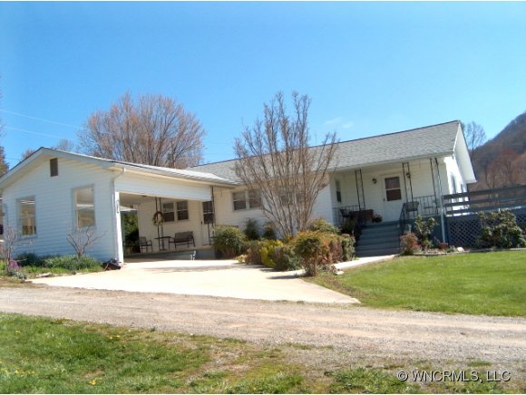 48 Tranquility Hts, Clyde, NC 28721 photo 1