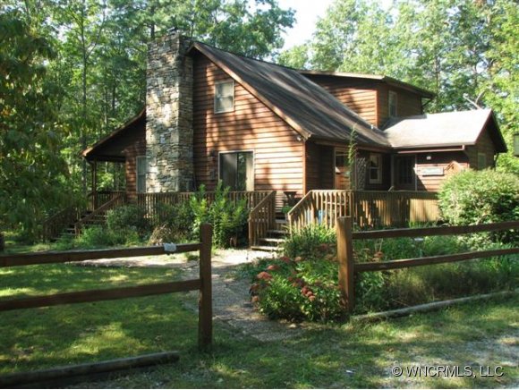 103 Richburn Dr, Cedar Mountain, NC 28718 photo 1
