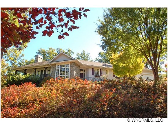 200 Aurora Ln, Tryon, NC 28782 photo 1