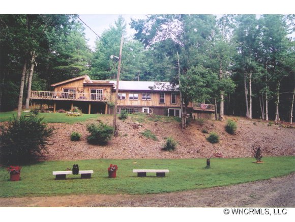 107 Seldon-emerson Rd, Cedar Mountain, NC 28718 photo 1