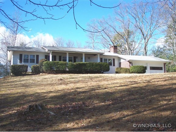 1294 Red Fox Rd, Tryon, NC 28782 photo 1