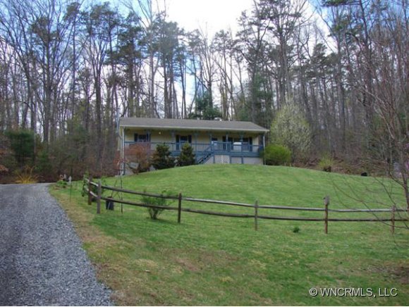 8 High Valley Ct, Alexander, NC 28701 photo 1