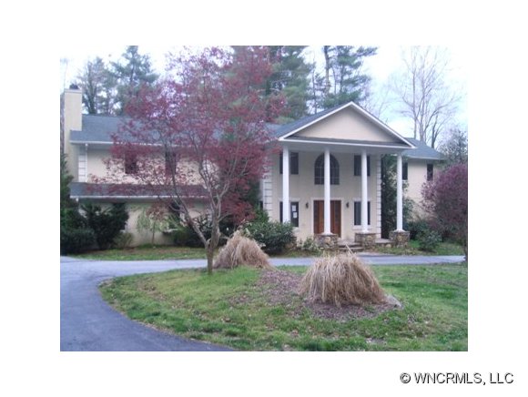 270 Tranquility Pl, Hendersonville, NC 28739 photo 1
