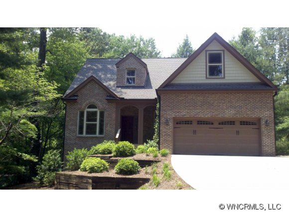 109 Hideaway Ct, Tryon, NC 28782 photo 1