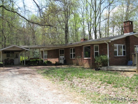 844 Georgia Cliff Rd, Tryon, NC 28782 photo 1
