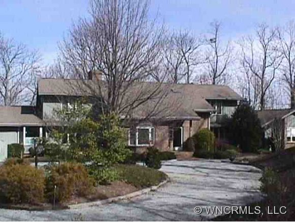 628 Ridge Top Rd, Tryon, NC 28782 photo 1