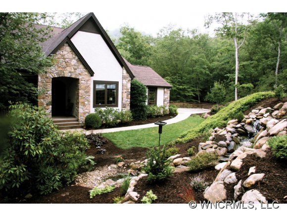 385 Pine Mountain Trl, Brevard, NC 28712 photo 1
