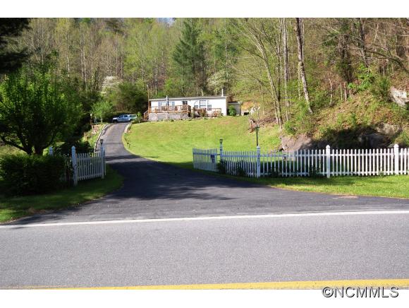 2432 Big Pine Rd, Marshall, NC 28753 photo 1