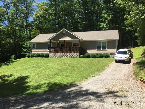694 Windy Gap Rd, Mars Hill, NC 28754 photo 1